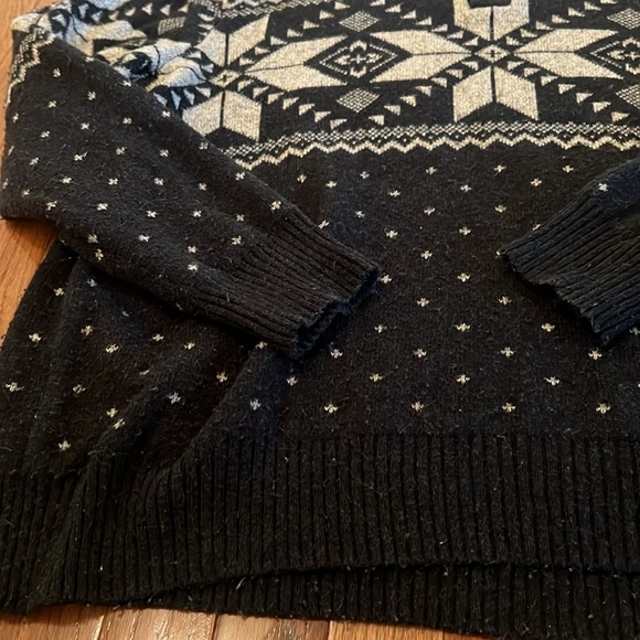 American Eagle Men’s Dark Gray/Black Patterned Quarter Button Down Sweater XXL - Picture 2 of 10